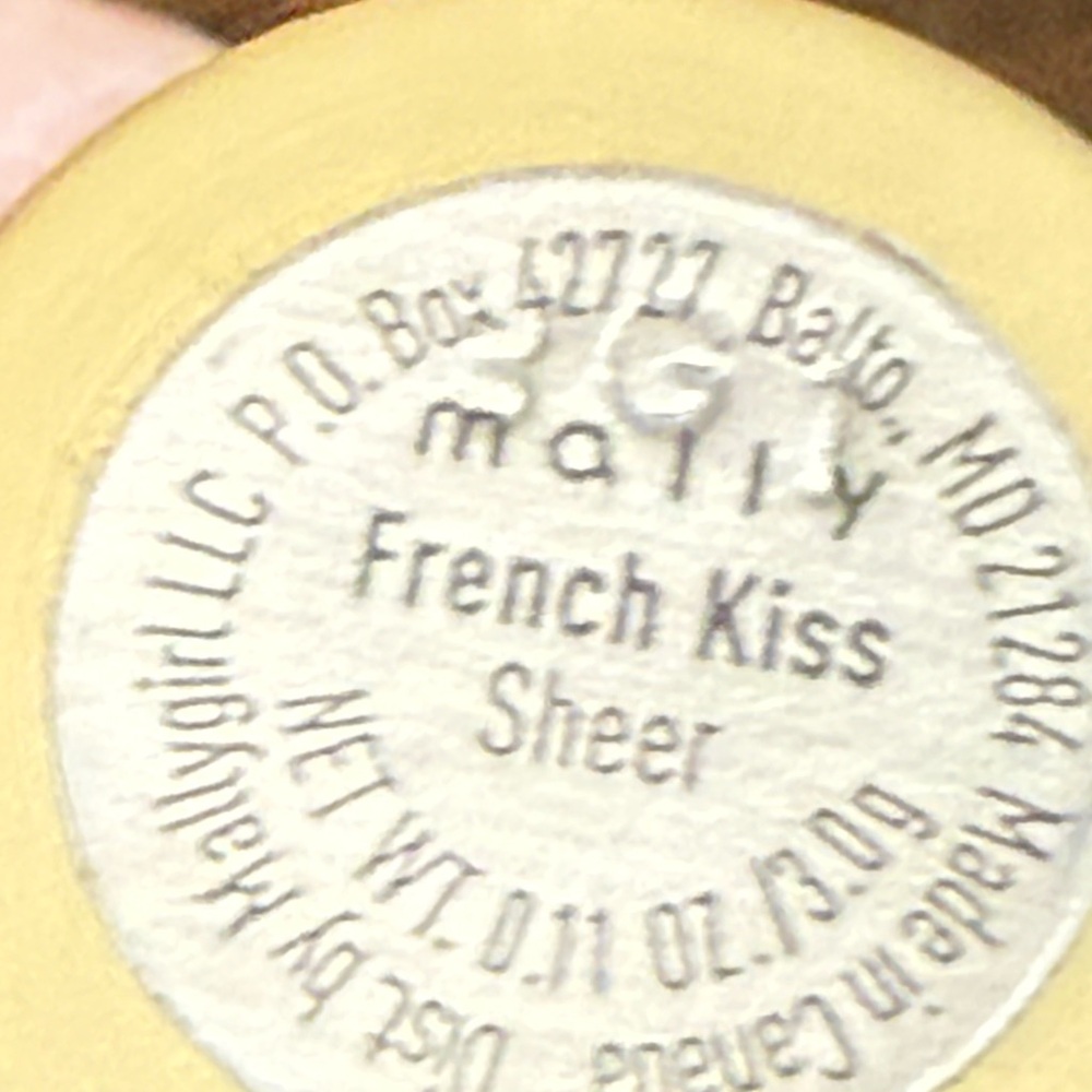 MALLY new French kiss lipstick sheer full size - Picture 3 of 3